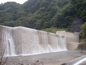 小武川下流砂防堰堤工事