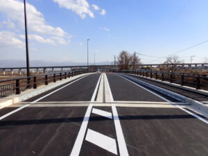 堀切橋橋梁補強・道路改良工事