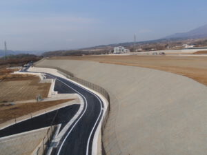 上ノ山穂坂地区工業団地造成工事